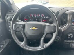 
										2023 Chevrolet Silverado 1500 Custom Crew Cab 4×4 full									