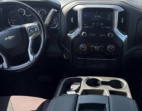 
								2023 Chevrolet Silverado 2500 LT Crew Cab 4×4 full									