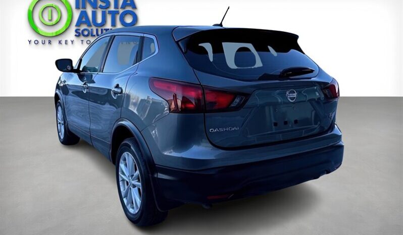 
								2018 Nissan Qashqai SV Moonroof full									