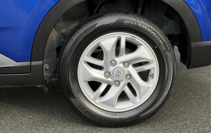 
								2024 Hyundai Venue Preferred full									