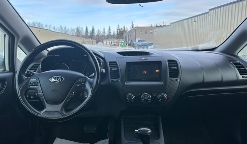 
								2015 Kia Forte5 EX Hatchback full									