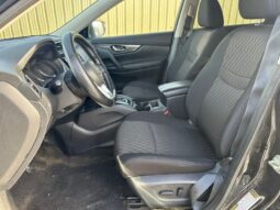 
										2020 Nissan Rogue SV AWD full									