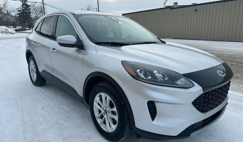 
								2020 Ford Escape SE AWD full									