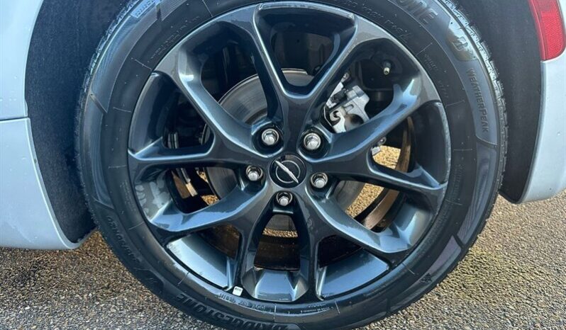 
								2024 Chrysler Pacifica Touring L Sunroof S Package full									