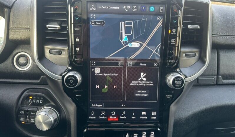 
								2023 Ram 1500 Laramie Crew Cab 4×4 5.7L Hemi full									