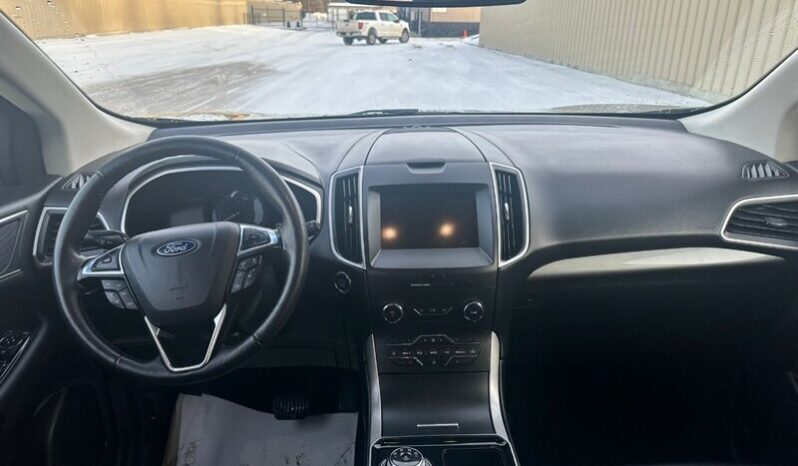 
								2019 Ford Edge SEL AWD full									