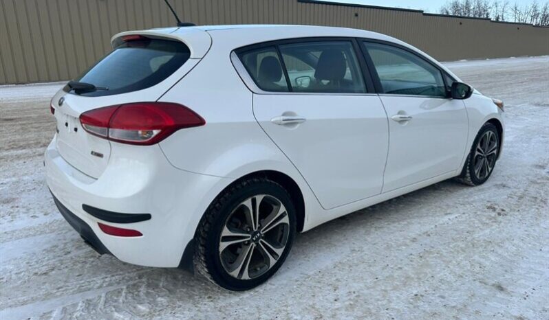 
								2015 Kia Forte5 EX Hatchback full									