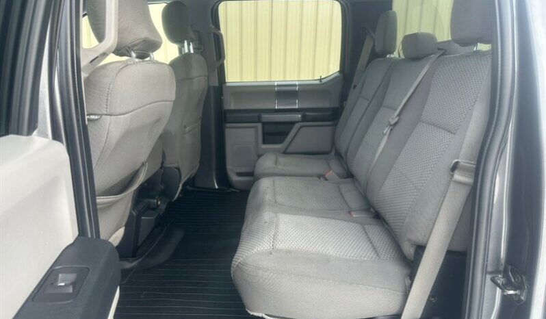 
								2017 Ford F-150 XLT XTR Crew Cab 3.5L Eco Boost full									