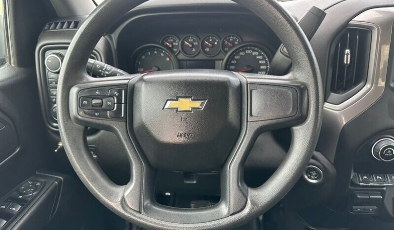 
								2023 Chevrolet Silverado 1500 WT Z-71 Crew Cab 4×4 5.3L full									