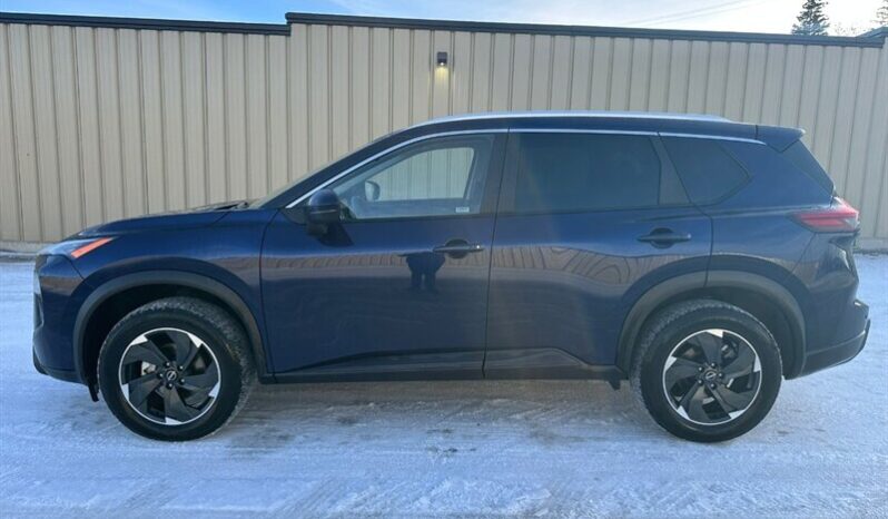 
								2024 Nissan Rogue SV Moonroof AWD full									