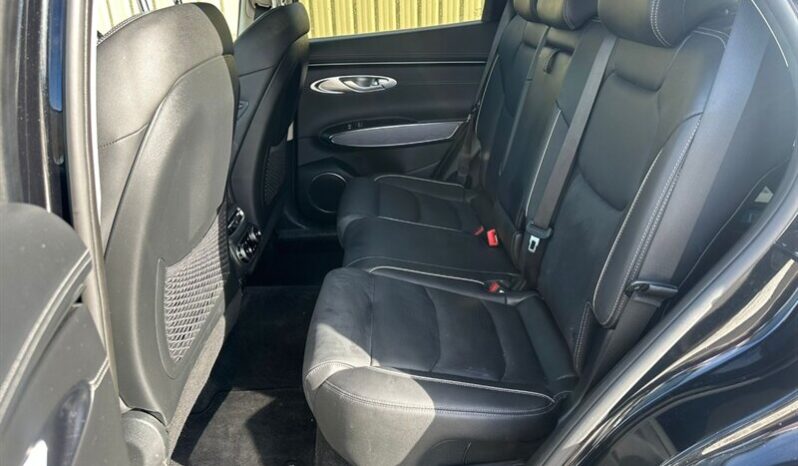 
								2025 Genesis GV70  2.5T Advanced Plus AWD full									