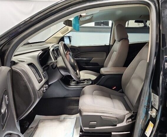 
								2021 Chevrolet Colorado WT Special Edition Crew Cab 4×4 full									