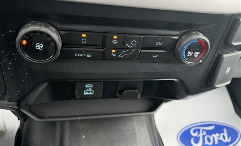 
								2023 Ford F-150 XLT 5.0L Crew Cab 4×4 full									