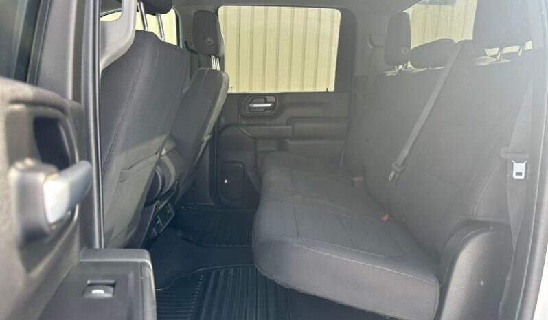 
								2021 Chevrolet Silverado 2500 LT Diesel Crew Cab 4×4 Long box full									